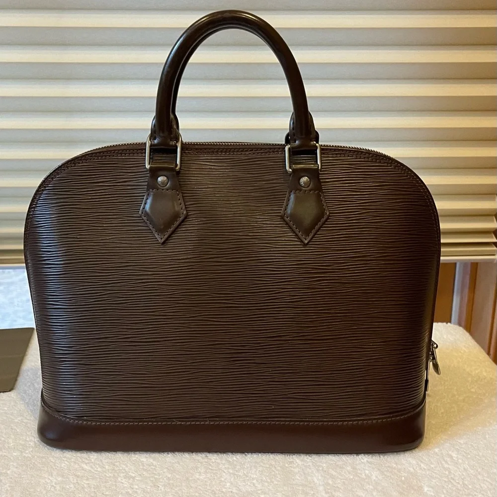 Louis Vuitton Dark Brown Epi Leather Alma - Picture 3 of 11